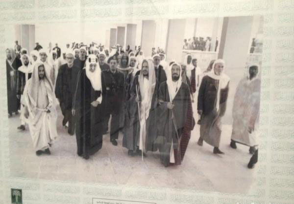 ابن باز والالباني والعبودي في معية الملك فيصل رحمهم الله